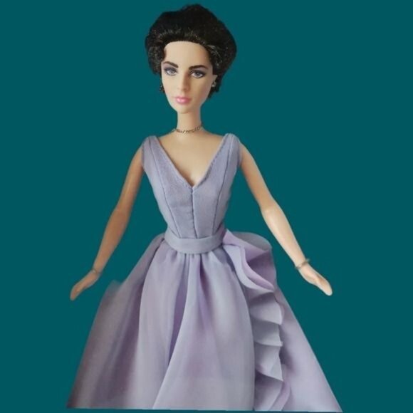 Barbie Elizabeth Taylor white diamonds special edition "12" - Picture 3 of 7